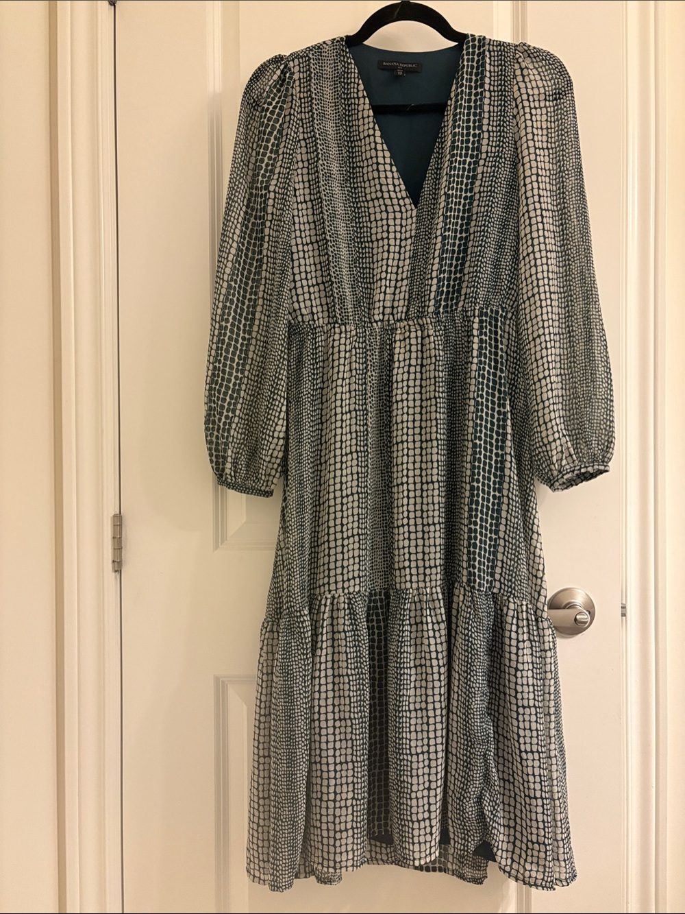 Banana Republic Navy and White V‑Neck Long Sleeve Tiered Maxi Dress